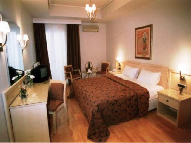 Lito Hotell Kimi Rum bild