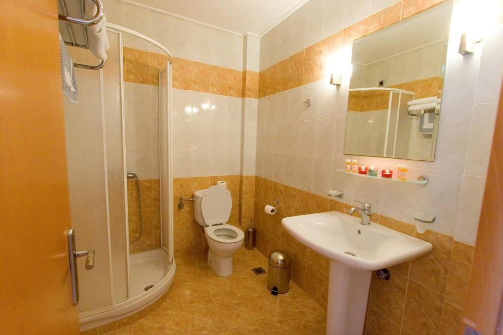 Lito Hotell Kimi Rum bild